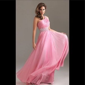 NWT Night Moves Prom/Evening/Formal/Party/Ball Gown, Pink Off Shoulder